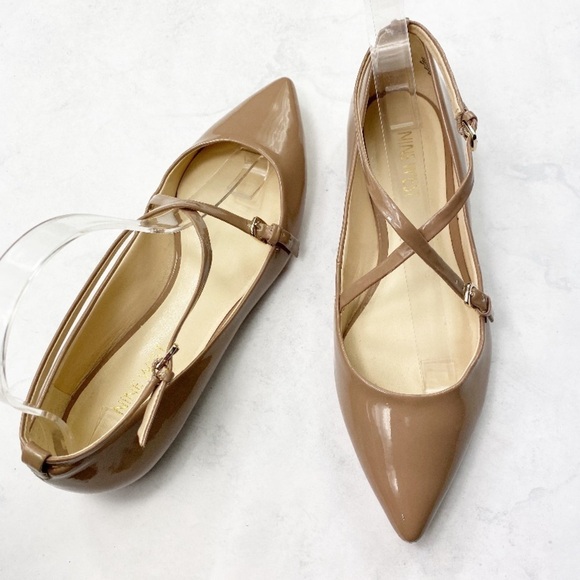 [Nine West] Tan Anastagia Pointy Toe Flat - Picture 1 of 5